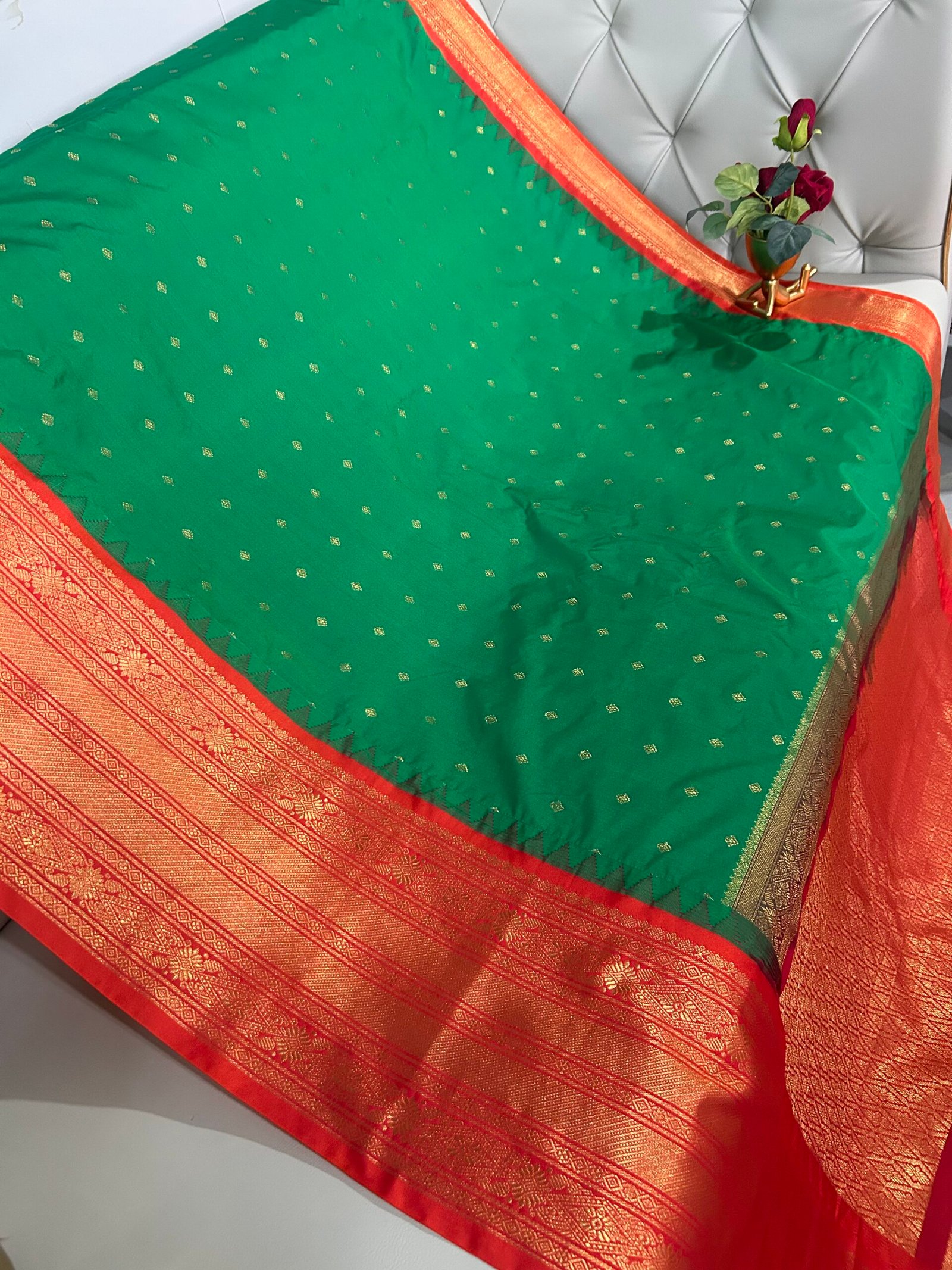 Vintage Green Gadwal Pattu - Image 2