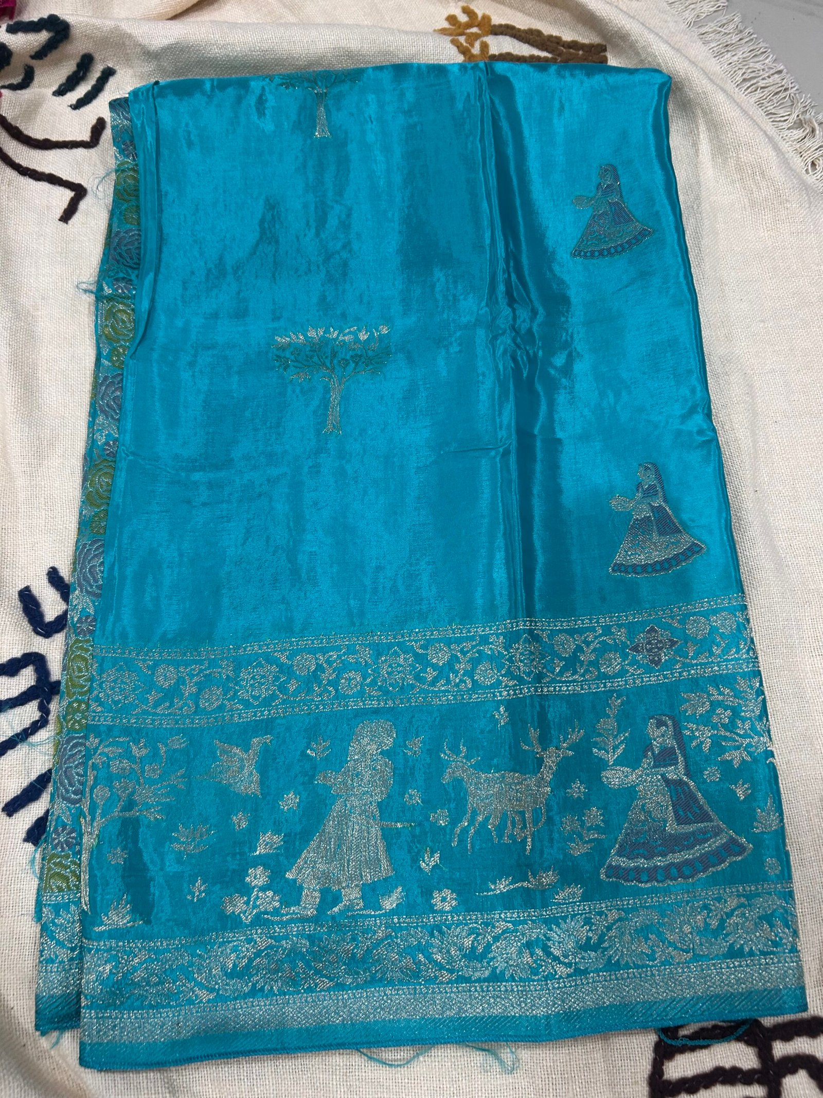 Human figure turquoise blue - HO Silk